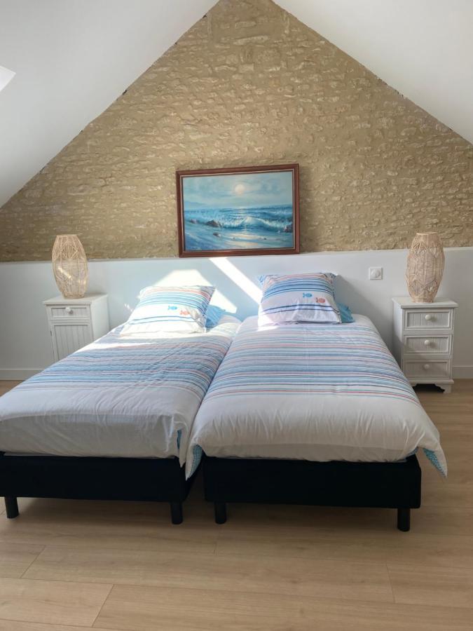 Charmante Maison Du XVIII En Pierre Renovee Colleville-Montgomery Dış mekan fotoğraf
